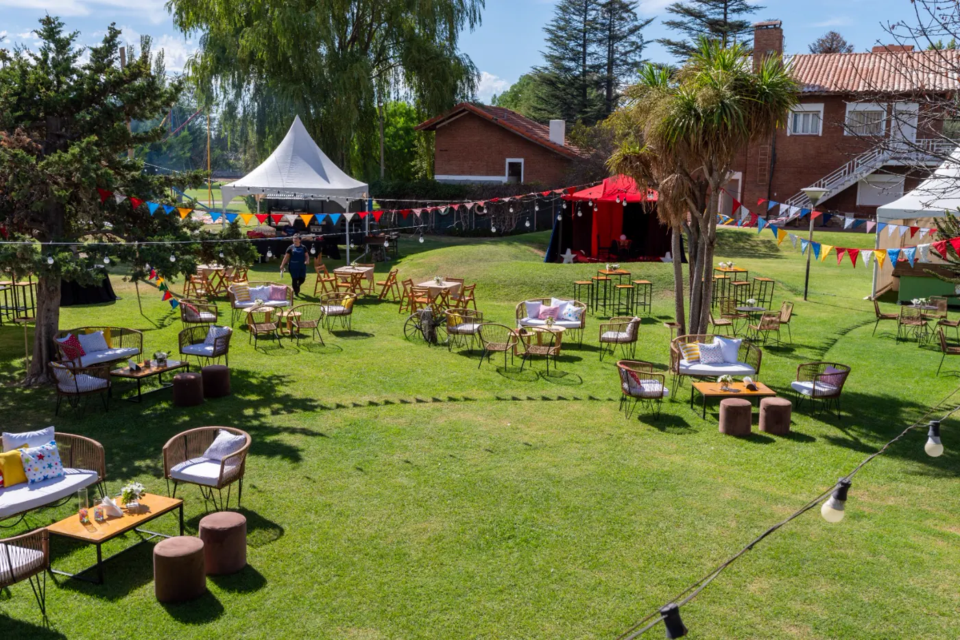 El predio y el parque de Las Cortaderas